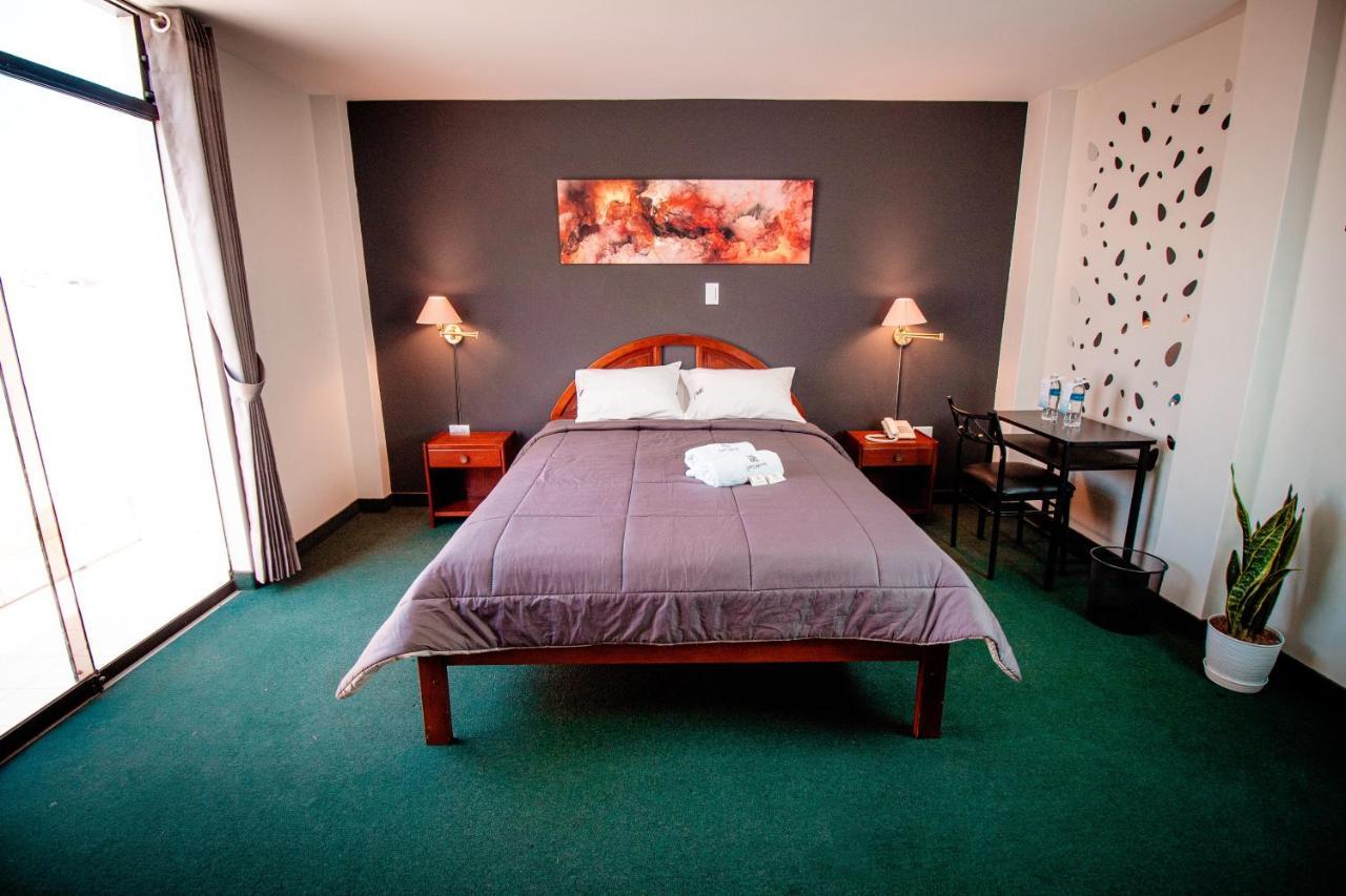 Saint Germain Hotel Trujillo Ngoại thất bức ảnh