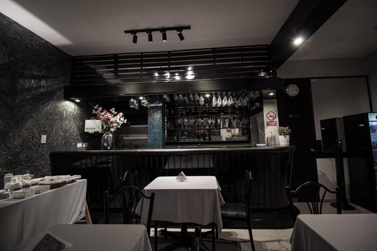 Saint Germain Hotel Trujillo Ngoại thất bức ảnh