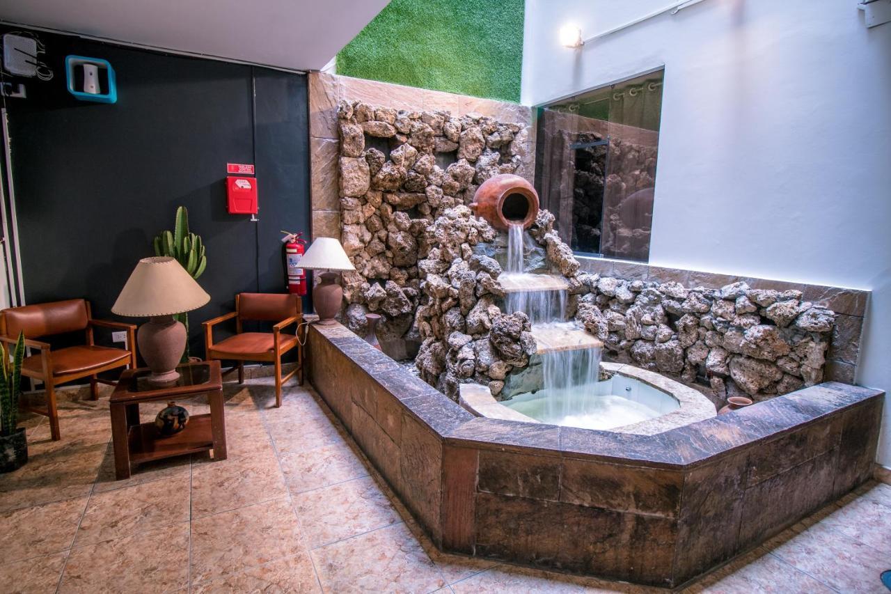Saint Germain Hotel Trujillo Ngoại thất bức ảnh